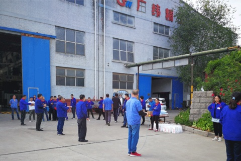 今天,我们情绪高涨——GW举办的第一次跳绳比赛